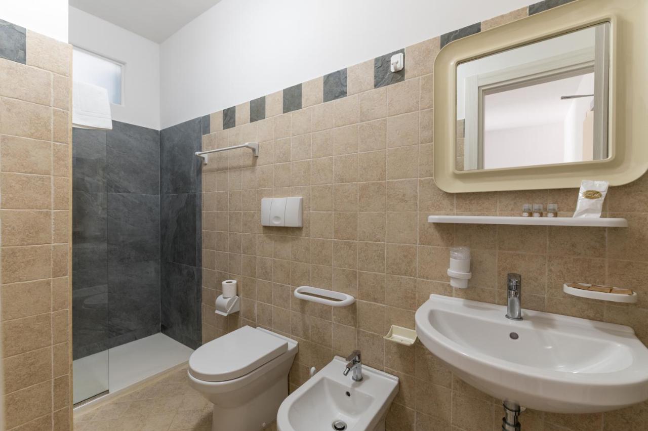 Calanca Apulian Residence Torre Santa Sabina Extérieur photo