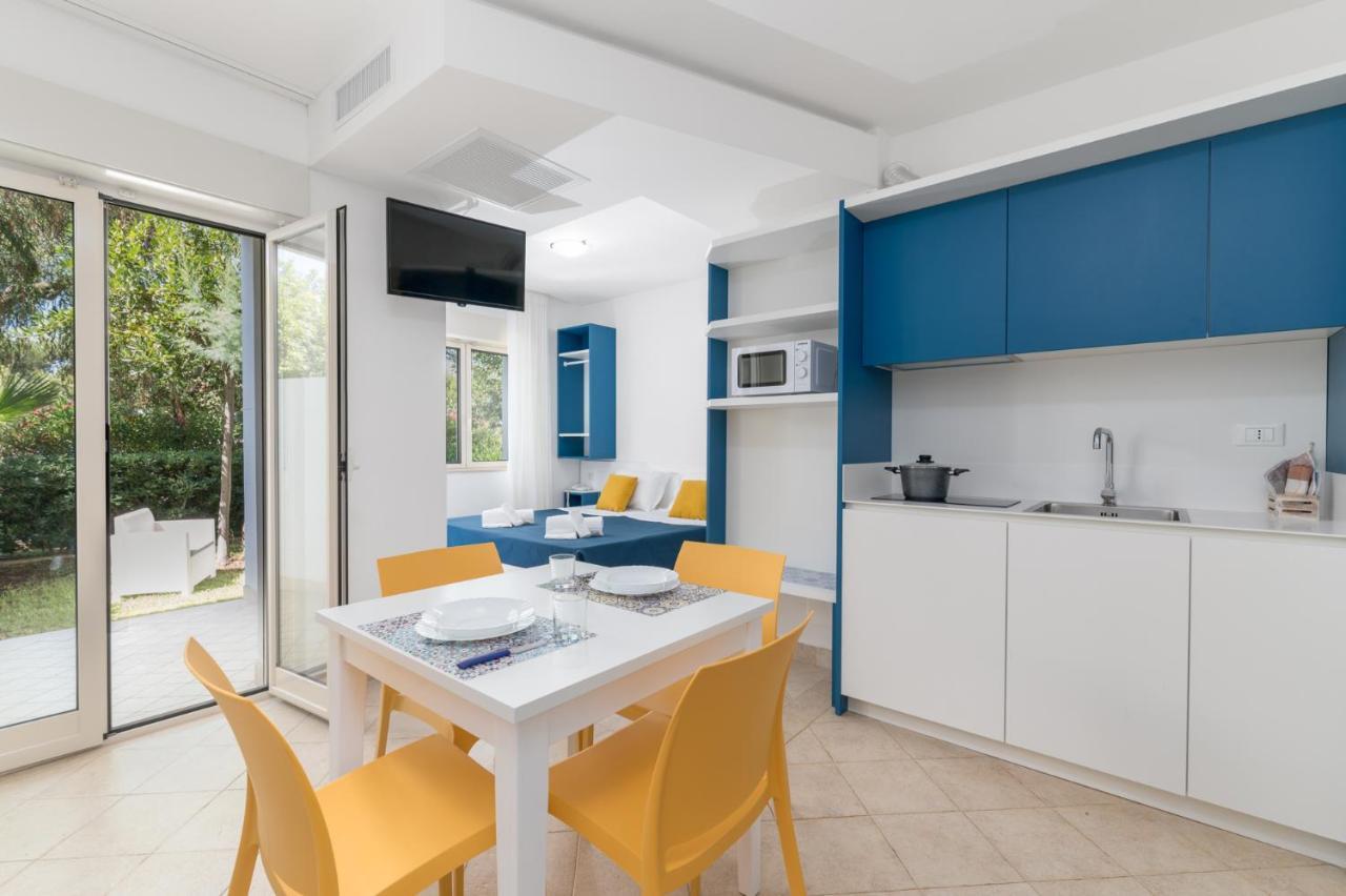 Calanca Apulian Residence Torre Santa Sabina Extérieur photo