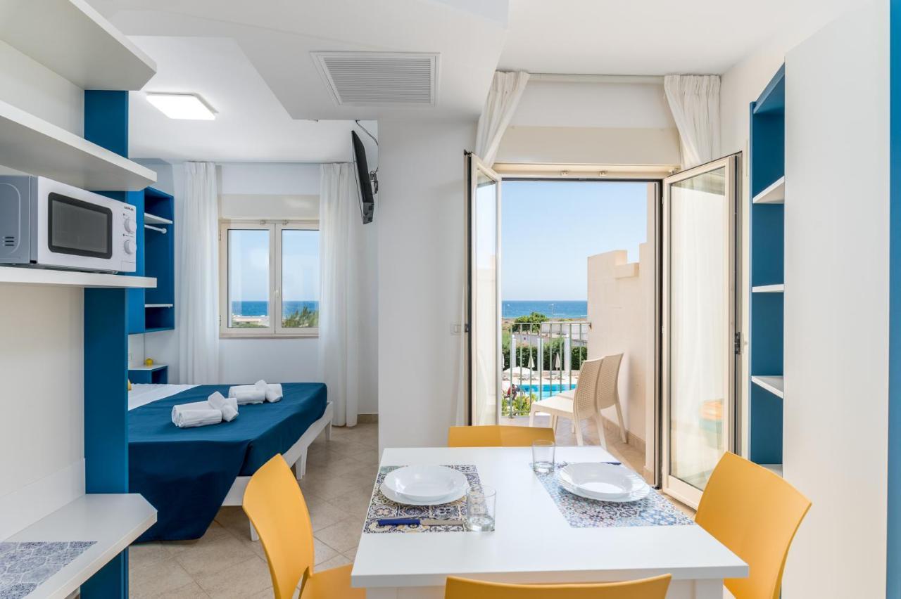 Calanca Apulian Residence Torre Santa Sabina Extérieur photo